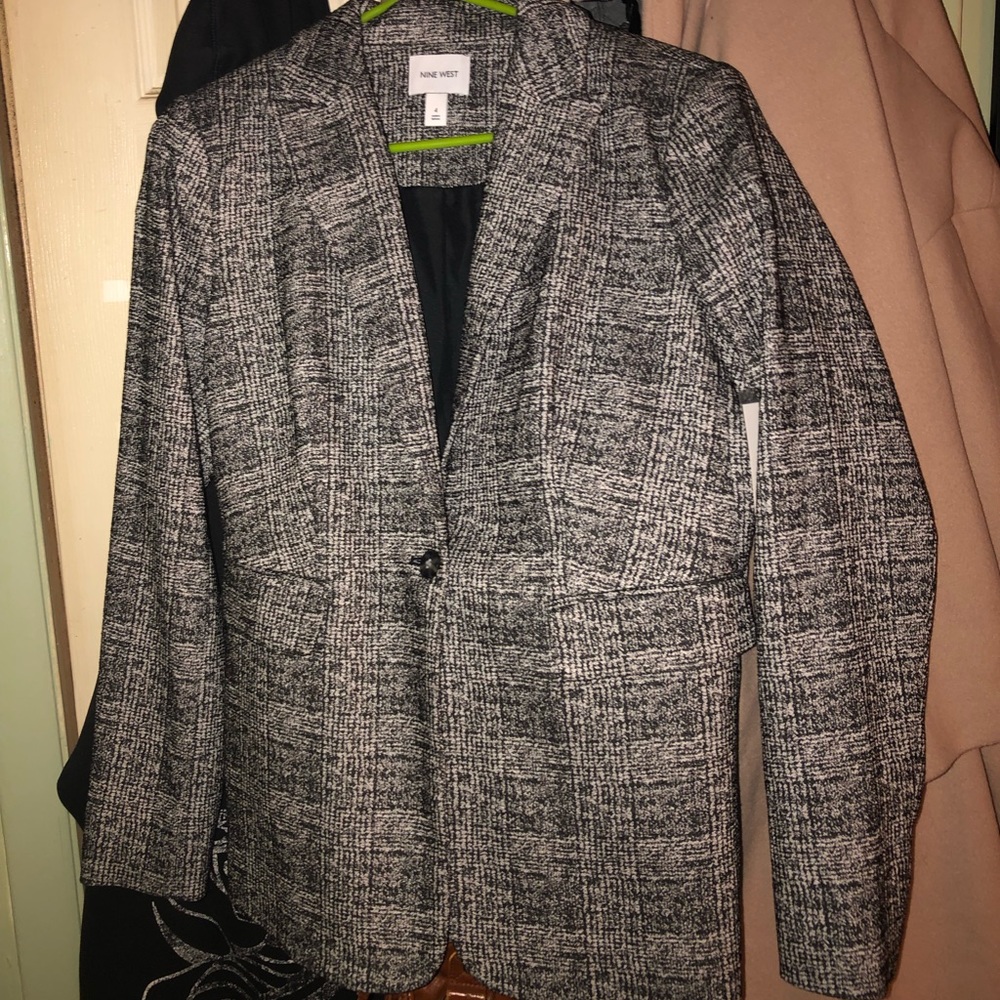 Black & white blazer jacket